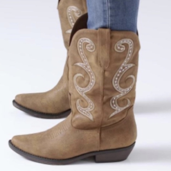 american rag cowboy boots